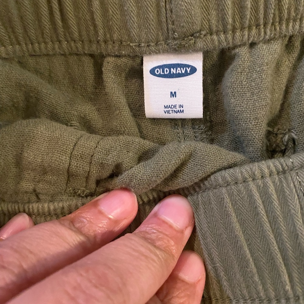 Linen Shorts - Picture 2 of 2